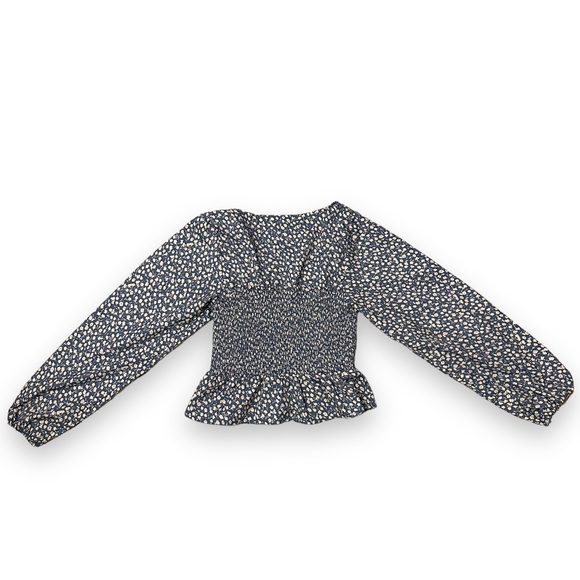 Floral Smocked Peplum Top - Picture 3 of 7